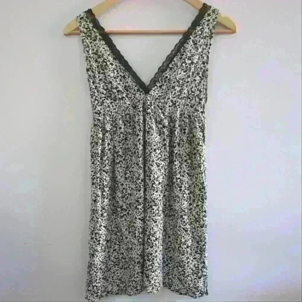 ZARA | Girl's Black/White V-neck Lace Trim Sleeveless Floral Print Midi…